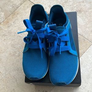 Sneakers adidas, like new